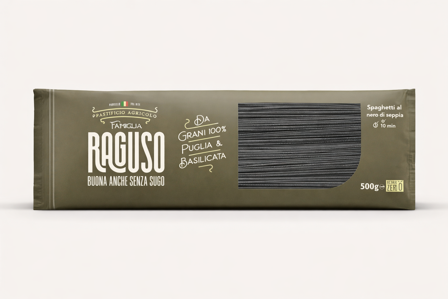 Italian gourmet pasta packing